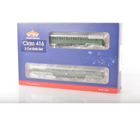Bachmann 00 Gauge boxed 31-376 BR green 2EPB Electric Multiple Unit EMU Set 5770,  comprising, Power  and Trailer Car, indivi