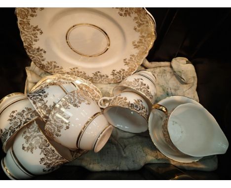 Ashley ceramic tea set. Not available for in-house P&amp;P, contact Paul O'Hea at Mailboxes on 01925 659133 