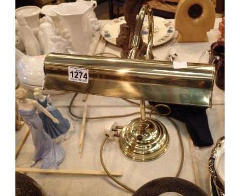 Large brass bankers desk table light. Not available for in-house P&P, contact Paul O'Hea at Mailboxes on 01925 659133Conditio