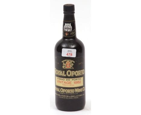 Royal Oporto Vintage Port 1982, wooden case of 12  