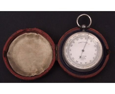 Edward VII silver cased pocket barometer/altimeter, J Hicks   London, 8988, the circular case with knurled bezel and back and