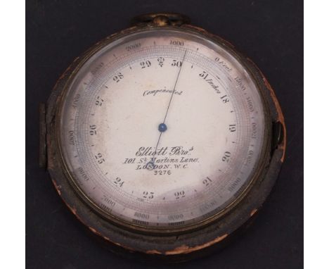 Late 19th/early 20th century gilt and brass cased pocket barometer/altimeter with outside scale of 0/1000 and inside scale of