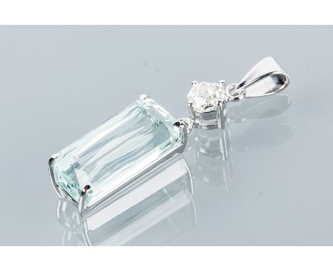 EIGHTEEN CARAT WHITE GOLD AQUAMARINE AND DIAMOND SET PENDANT
the rectangular aquamarine 14.5x7.5mm set below a round diamond 