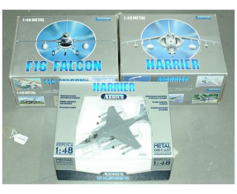 Collection Armour, a boxed group of 1:48 scale military aircraft comprising of 98019 F16 Falcon (US Air Force) "Wild Weasel",