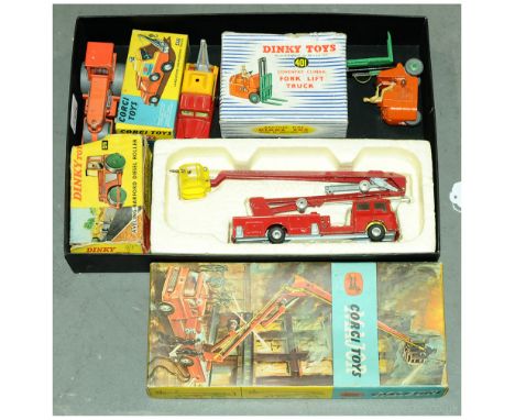 Dinky &amp; Corgi Toys small group of boxed vehicles. Dinky 401 Coventry Climax Fork Lift Truck + instruction leaflet. Dinky 