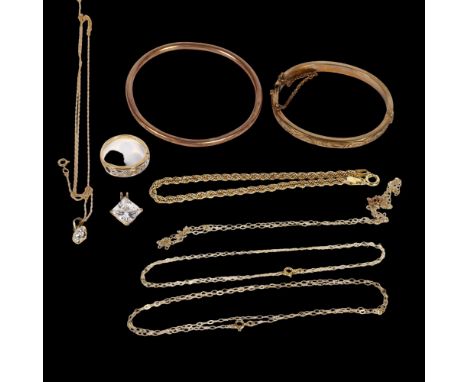 A group of 9ct gold jewellery, to include a pendant necklace, 3 other necklaces, dolphin design ring, rope twist bracelet, a 