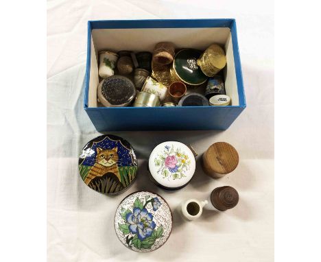 A box containing a quantity of collectable pill boxes, thimbles, etc. including Crummles enamel, micro mosaic, cloisonne and 