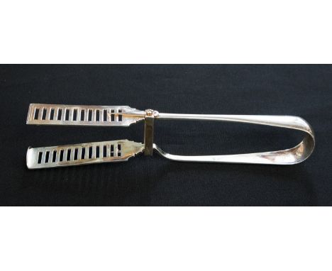 A pair of George V silver asparagus tongs, the blades with pierced decoration, Harrison Brothers & George Howson, Sheffield, 