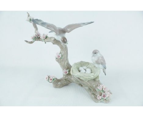 Lladro 'Spring's New Arrival', Limited Edition 76 of 1000, Sculptor: Antonio Ramos. Model 01001854, Introduced in 2000 and Re