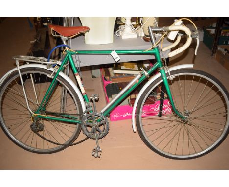 A vintage gent's Russian bicycle, CCCP, XB3, no. 542.