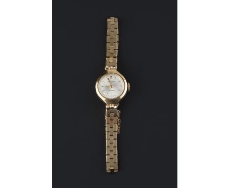 A lady's 9ct gold wristwatch by Rotary, the circular signed silvered dial with gilt arrowhead markers, to manual jewelled mov