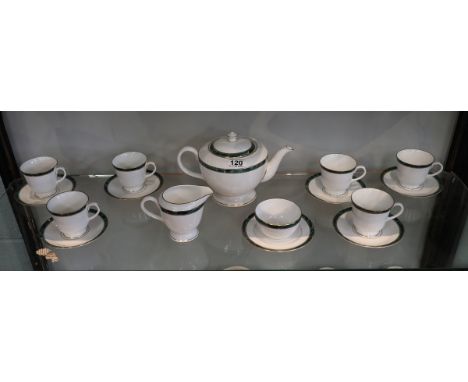 Royal Worcester tea service for six - MediciThis lot appears to be in good condition commensurate with age.