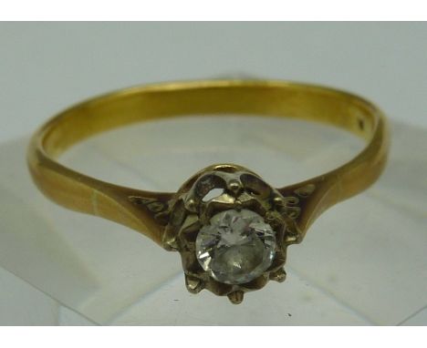 A 22ct gold and white stone ring, weight 3.0g, size R