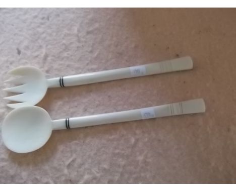 Ivory spoon & fork serving set