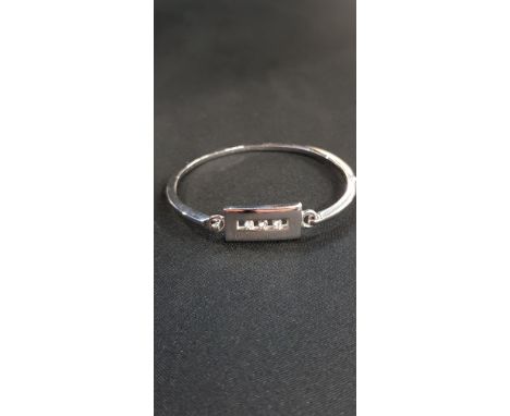 COSTUME BANGLE