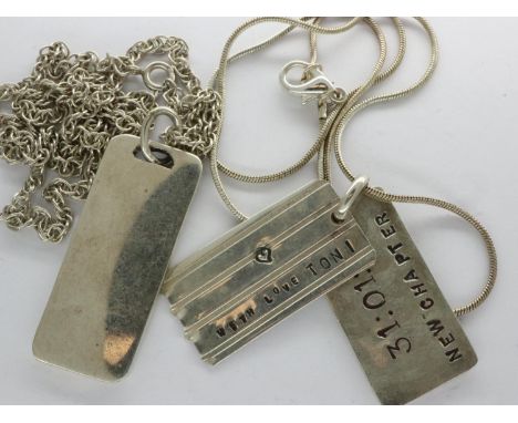 Two 925 silver ingot pendant necklaces, largest chain L: 44 cm. UK P&amp;P Group 0 (£6+VAT for the first lot and £1+VAT for s