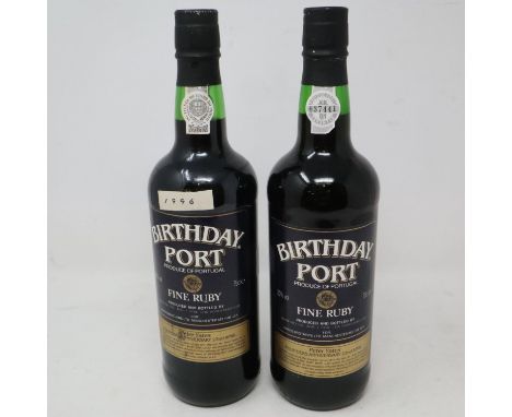 Two bottles of Yates Brothers 1996 fine ruby port. UK P&amp;P Group 2 (£20+VAT for the first lot and £4+VAT for subsequent lo