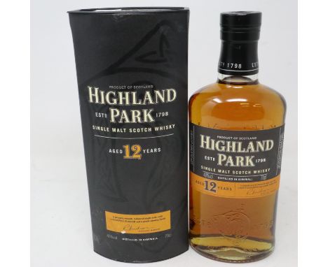 Bottle of Highland Park twelve year old Scotch whisky. UK P&amp;P Group 2 (£20+VAT for the first lot and £4+VAT for subsequen