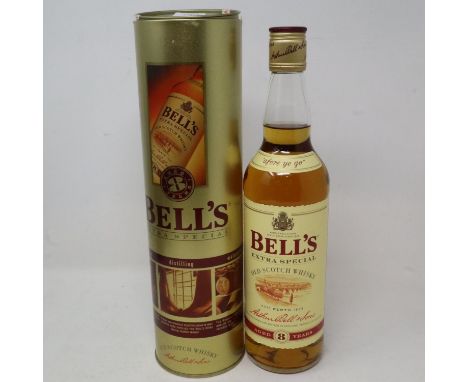 Sleeved bottle of Bells whisky. UK P&amp;P Group 2 (£20+VAT for the first lot and £4+VAT for subsequent lots) 
