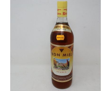 1 litre bottle of Ron Miel honey and rum. UK P&amp;P Group 2 (£20+VAT for the first lot and £4+VAT for subsequent lots) 