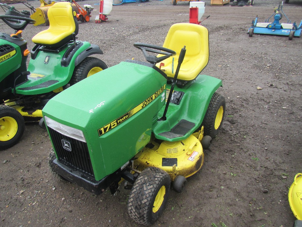 John Deere Hydro 175 Ride on Mower