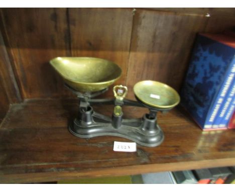 A set of kitchen scales.