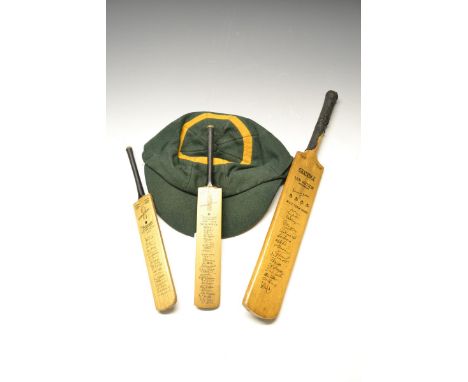 Sport, Cricket, Bats, Len Hutton Half-size Gradidge, bearing the printed signatures of M.C.C. 1948/49, signed to back by Hutt