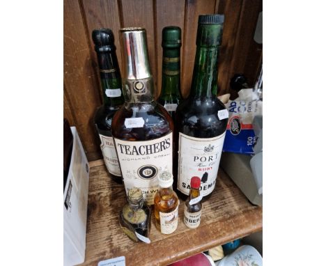 Four bottle of alcoholic beverages; Teacher's scotch whisky, a Port and 2 Sherry bottles together with 3 miniatures. 