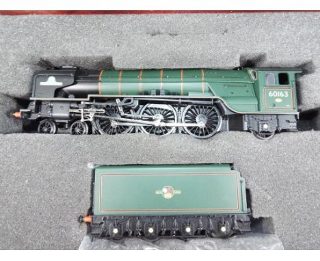 Model Railways - Bachmann OO gauge limited edition steam locomotive 4-6-2 Class A1 named Tornado with limited certificate, ac