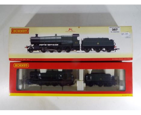 Model Railways - a Hornby OO gauge steam locomotive #R2916  Class 2800 locomotive 2812 model appear m in e box  Est £40 - £60