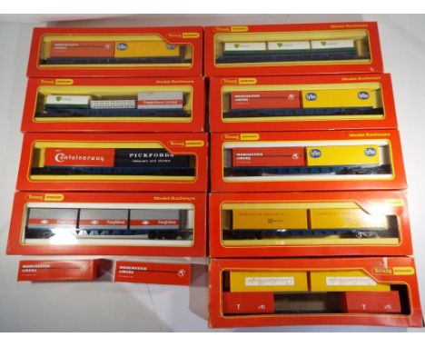 Model Railways - nine boxed Tri-ang OO gauge wagons comprising R677, R736, R633, R634, R635 and R678 contents NM to M conditi