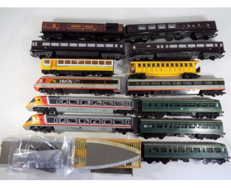 Model Railways - a good selection of Hornby OO gauge power cars and coaches to include three Royal coaches, a rare XPT power 