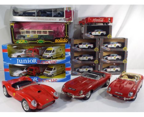 Cararama, Burago and others - fifteen diecast vehicles predominantly boxed with three unboxed playworn vehicles, comprising 1