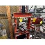 Dayton 25 Ton Hydraulic Press, M/N 32916A