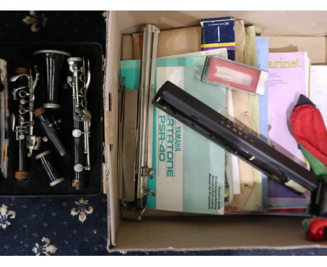 Bundy Resonite clarinet with case, a Yamaha recorder, stand and music books. Not available for in-house P&amp;P