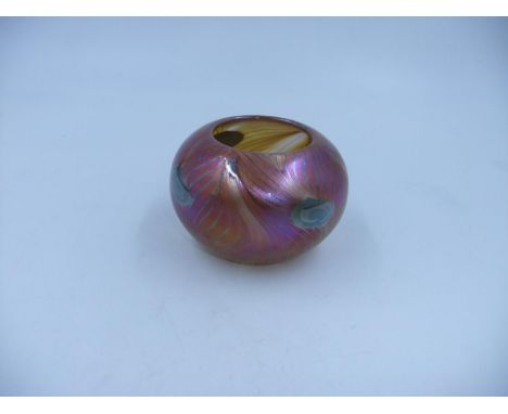 John Ditchfield Glasform squat vase, signed to base, issue number 3679, D: 11.5 cm, H: 7.5cm. UK P&amp;P Group 2 (£20+VAT for