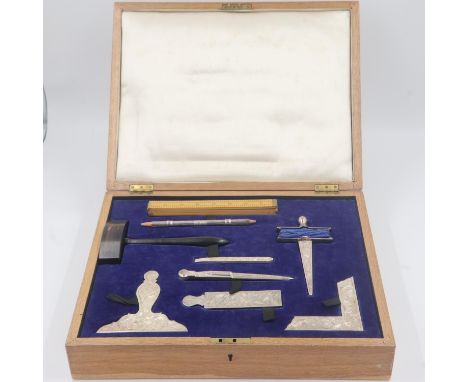 Set of silver plated Masonic Lodge Working Tools, set within a velvet lined fitted oak box. Box size: 42 x 33 x 8.5 cm, compa