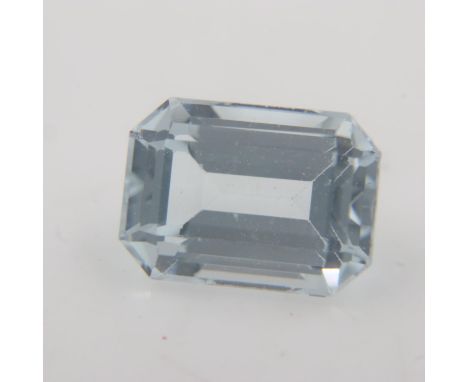 Natural loose 1.57 carat emerald cut aquamarine. UK P&amp;P Group 0 (£6+VAT for the first lot and £1+VAT for subsequent lots)