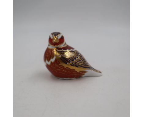 Royal Crown Derby chaffinch, silver stopper, no cracks or chips. H: 7cm. UK P&amp;P Group 1 (£16+VAT for the first lot and £2