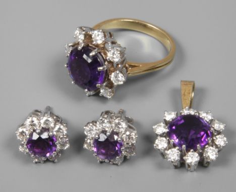 Schmuckset mit Amethystum 1980, Weiß- und Gelbgold gestempelt 585, bestehend aus einem Ring, besetzt mit einem feinen Amethys