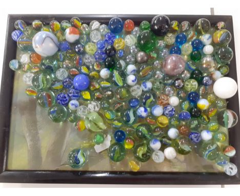 A small wooden box of vintage marbles mainly circa 1950s and a selection of polished stones.Location: 1:3 