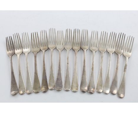 A SET OF NINE GEORGE IV DESSERT FORKS. Old English Pattern, by Francis Higgins, London 1827, together with three George III e
