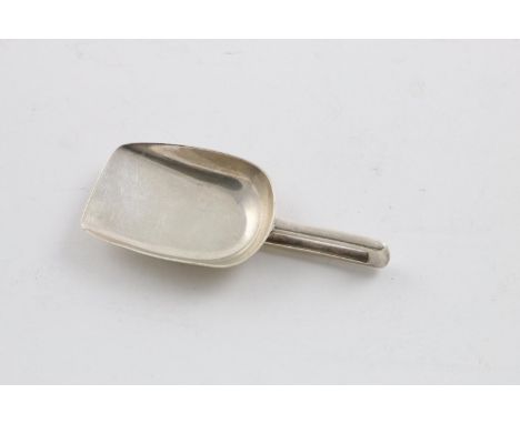 A GEORGE V CADDY SPOON. with a rectangular open handle and a shovel shaped bowl, by Thomas Bradury &amp; Son, Sheffield 1923;