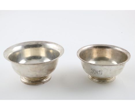 A 20TH CENTURY NORTH AMERICAN "REVERE" BOWL. by Worden-Munnis Co. of Boston MA, c1950, together with another smaller example 