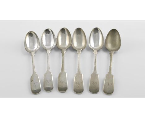 A SET OF SIX 19TH CENTURY INDIAN COLONIAL DESSERT SPOONS. Fiddle Pattern, initialled, by Middleton &amp; Co, Calcutta, c.1830