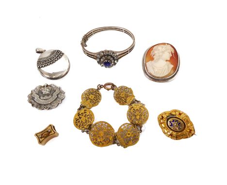 A small group of antique jewellery - comprising a Victorian 15ct gold and enamel brooch, faults; a Victorian yellow gold, ena