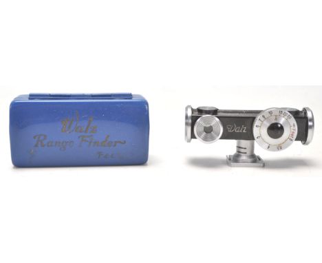 A vintage Walz Rangefinder in original box.&nbsp;