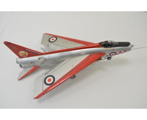 Built Trumpeter 1/32 scale EE Lightning plastic model kit, tail sitter, sprayed finish, comes with clear acrylic case ideal f