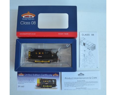 Bachmann OO gauge 32-106K limited edition (445/504) collectors club exclusive LMS black Class 08 shunter 601 'Spectre' in min