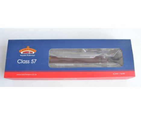 Bachmann OO gauge 32-765 West Coast Railways Class 57/3 57313 diesel electric locomotive model in excellent condition (would 
